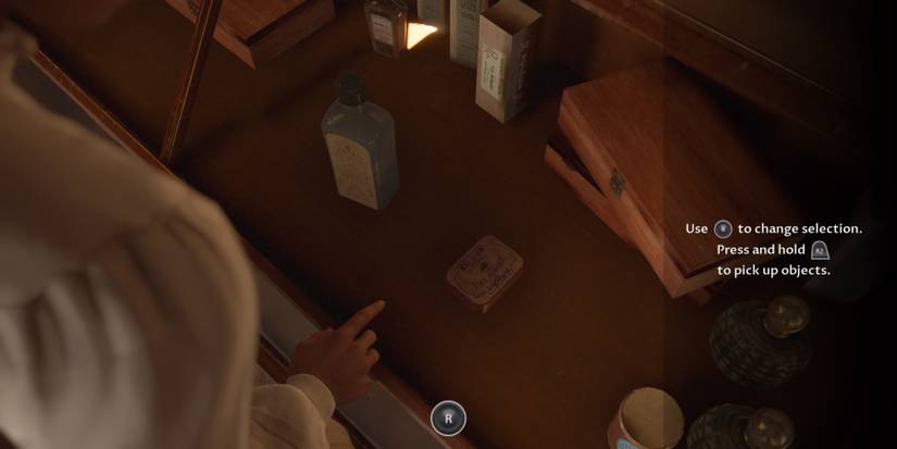 Marie deciding one of two items to purchase in Dark Pictures: The Devil in Me 